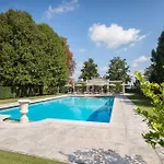 Del Cavaliere Berico Vila